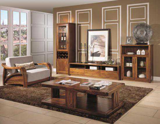 柏森家具：品质在左，担当在右