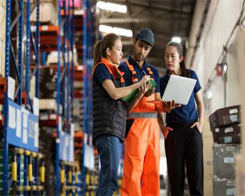 从画屏到绿幕：屏风进化论