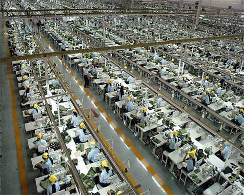 蔚来沙发坐墩最贵卖到23000元！网友：能不能把心思用在造车上